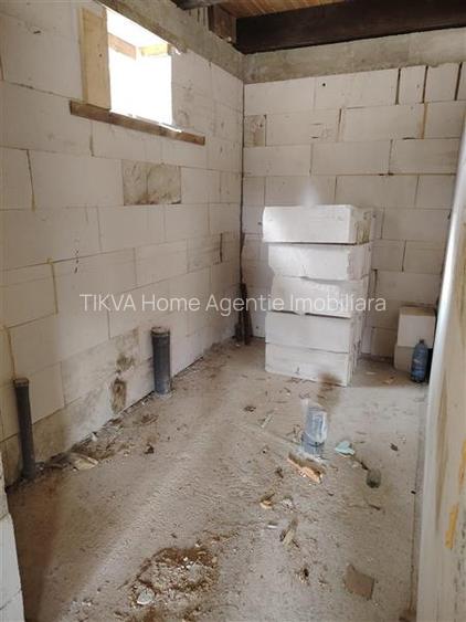 Casa de vacanta nefinalizata (Borzont) - 8