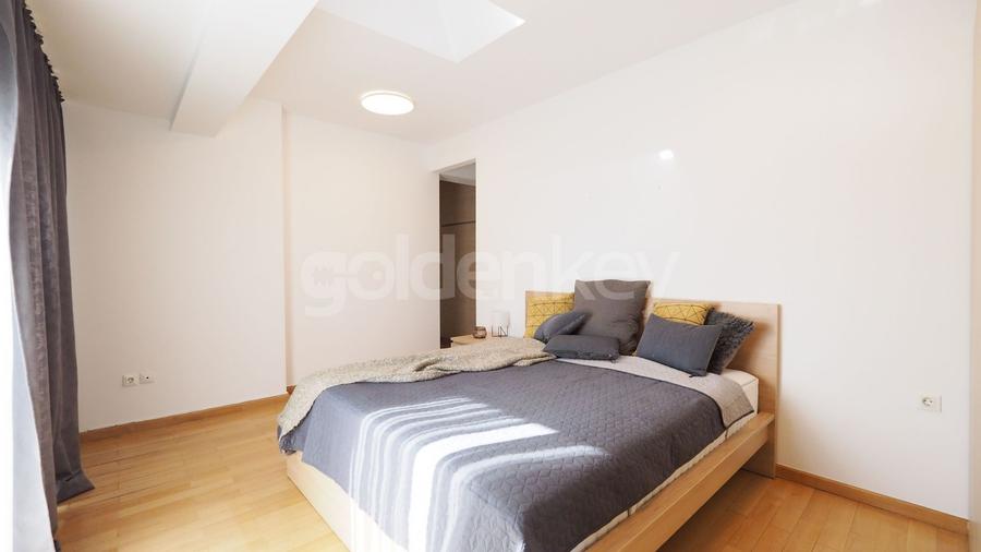 Apartament triplex modern cu 5 camere