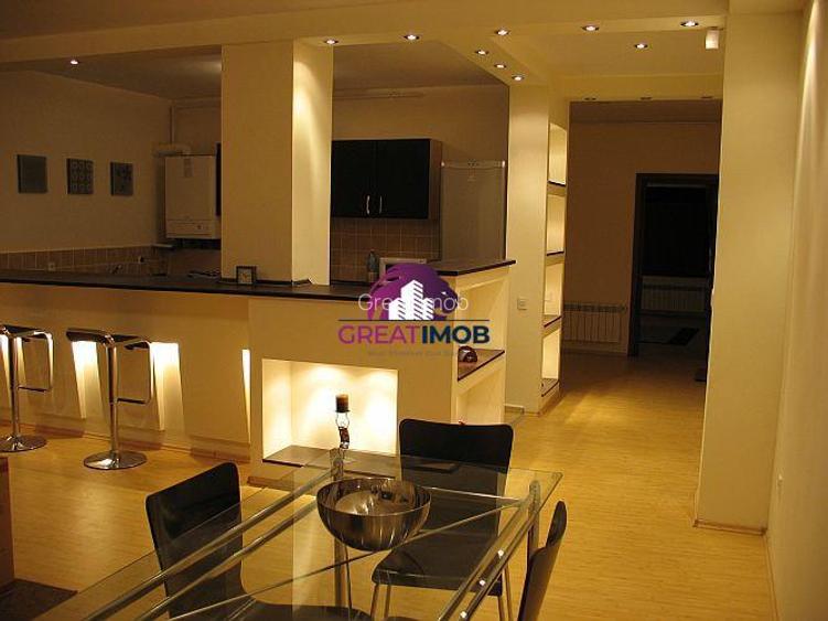 Apartament 2 camere de inchiriat, Piata Romana-in vila - 2
