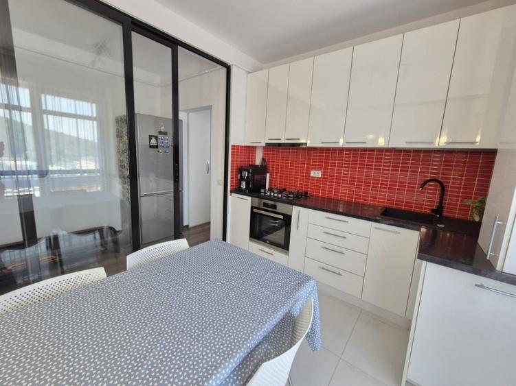 2 Camere, Etaj intermediar, 76mp, bloc nou - Family Market