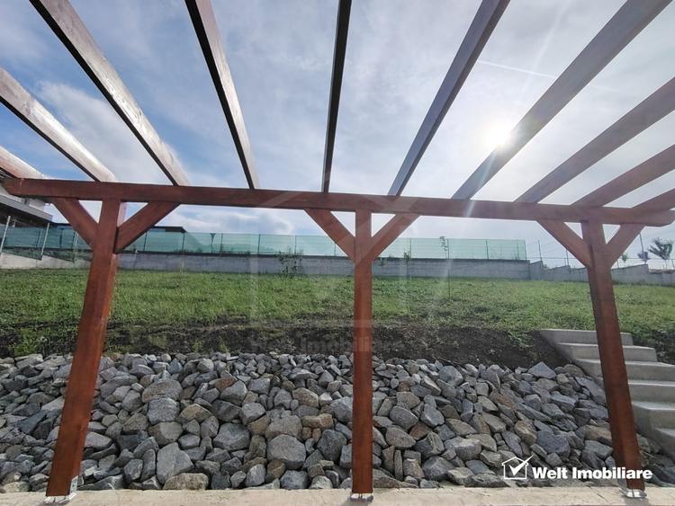 Casa individuala spatioasa–aer curat, liniste si confort in Popesti