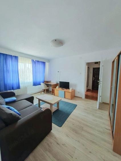 Apartament de inchiriat cu 2 camere zona Cetate