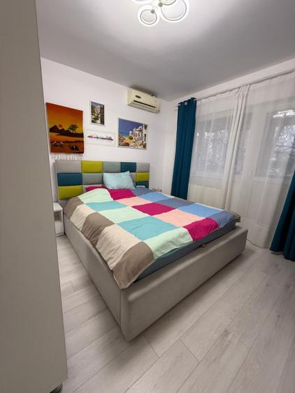 Apartament 3 camere, 75 mp, zona Cornițoiu