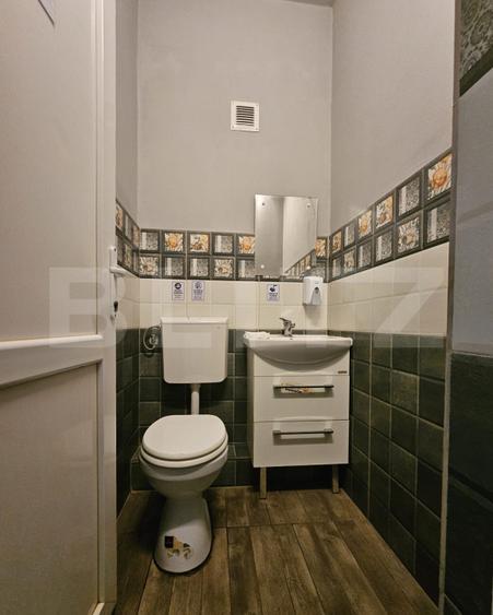 Spatiu comercial, 674.81 mp, zona Complex Studentesc