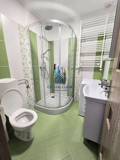 Casă 4 camere + teren de 308 mp - zona Sângeorgiu de Mureș