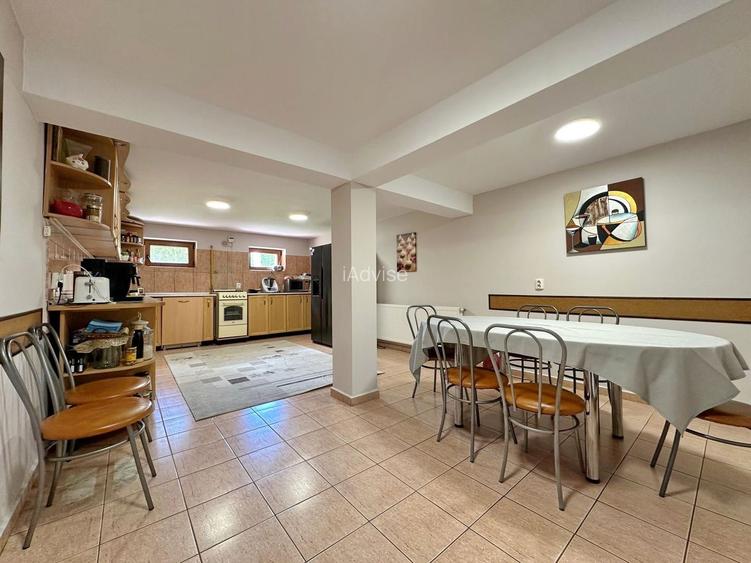 Vilă spațioasă în Hălchiu, teren 1.500 mp – facilități premium - 12