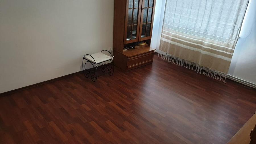 Foarte Spatios! 4 camere Confort 1 decomandat, 91 mp, Calarasi - Bariera