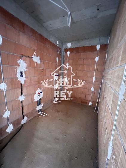 Apartament 2 camere decomandat cu gradină de 37mp
