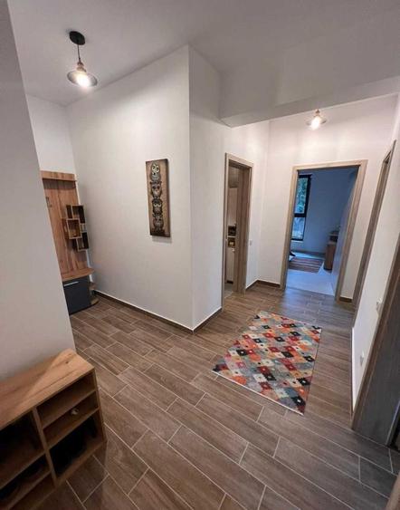 Apartament de 2 camere, 65 mp, la 2 minute de metrou, centrală, Mihai Bravu
