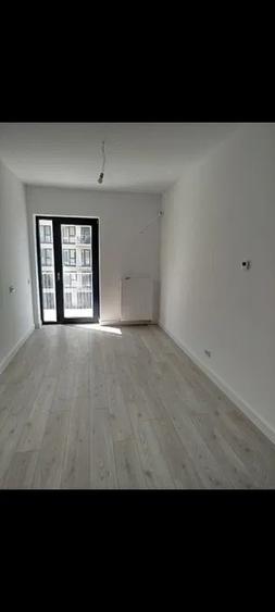 APARTAMENT CU 2 CAMERE, COMPLEX REZIDENTIAL NOU, LOC DE PARCARE INCLUS, PODU ROS