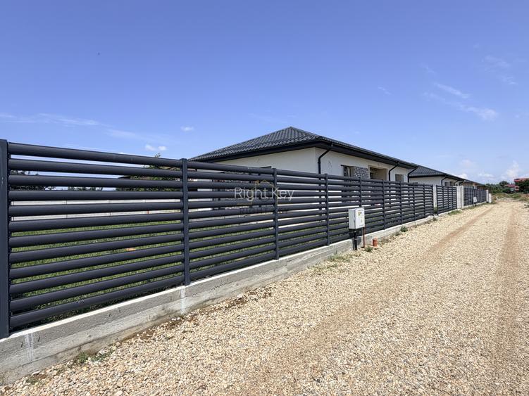 Casa parter 4 cam, 100mpu, 400mpt, toate utilitatile! Comision 0% - 16