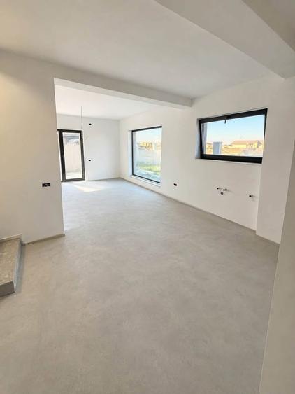 Duplex P+1 4 Camere Cumpana Zona Stadion