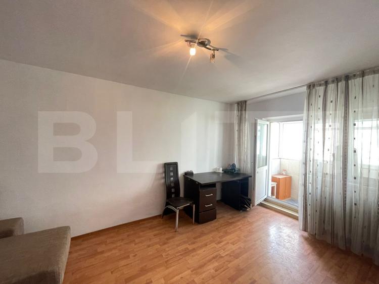 Apartament 2 camere decomandat,50mp, zona Intim