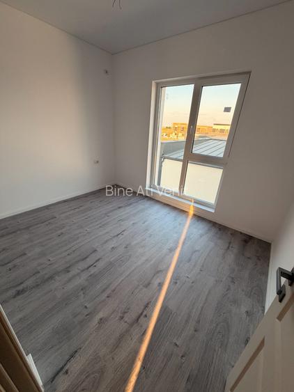 Comuna Berceni - Casa 4 Camere | 3 Bai | 500 mp Teren