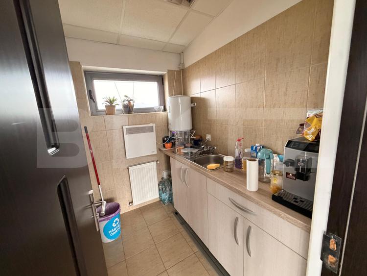 Birou 70 mp, open space, terasă 20 mp, parcare, zona Frunzișului - 7