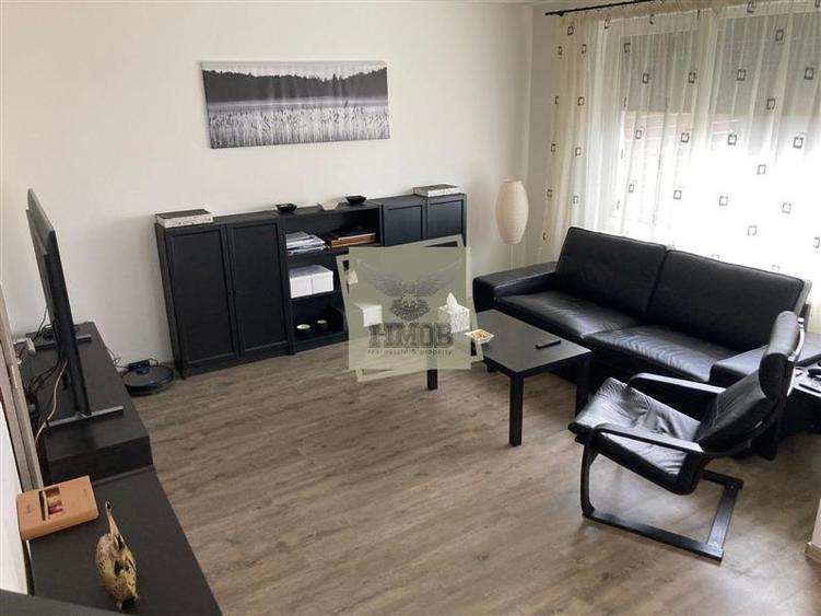 Casa moderna cu 3 camere 2 bai balcon si curte privata in Turnisor