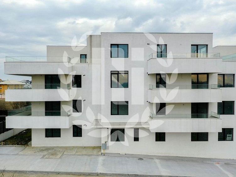 2 CAMERE ZONA VERDE LACUL PANTELIMON
