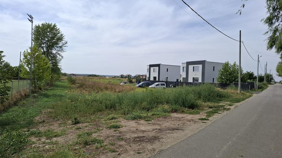 Str. Stadionului, langa Casa de Cultura
