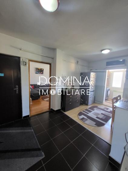 Vânzare apartament cu 2 camere în zonă semicentrală, str. Revolutiei - 6