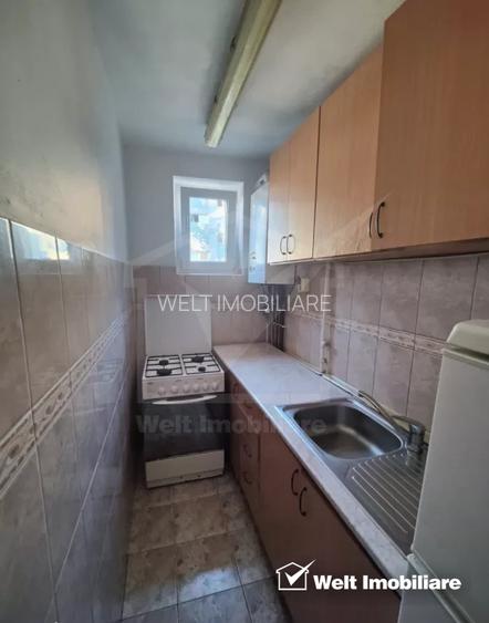 De vanzare apartament cu 2 camere zona Albac - 5