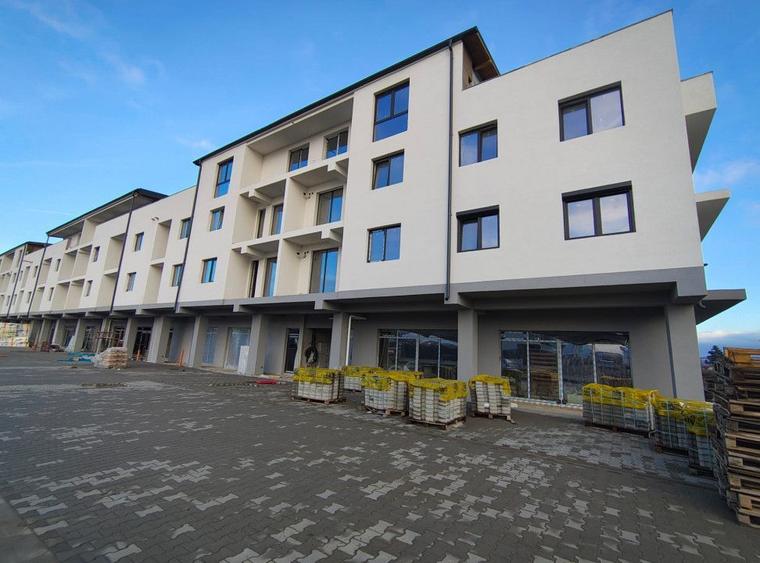 NOU- Spațiu comercial 122/mp- VITRINA 10m, Selimbar