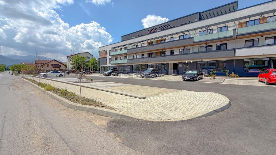 Spatiu comercial in Maurer Villas, 46 mp, Loc parcare - 11