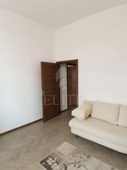 Apartament 3 camere în zona ULTRACENTRALA
