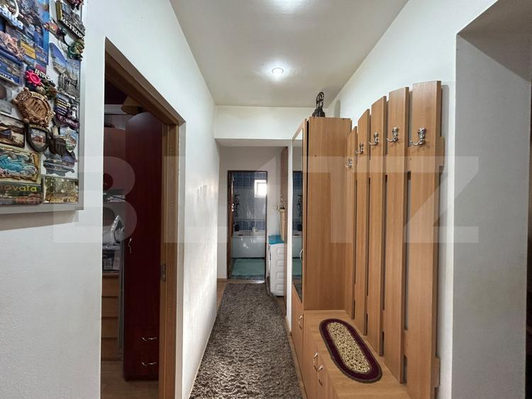 Apartament de vanzare, 3 camere, 70 mp, zona Aiud