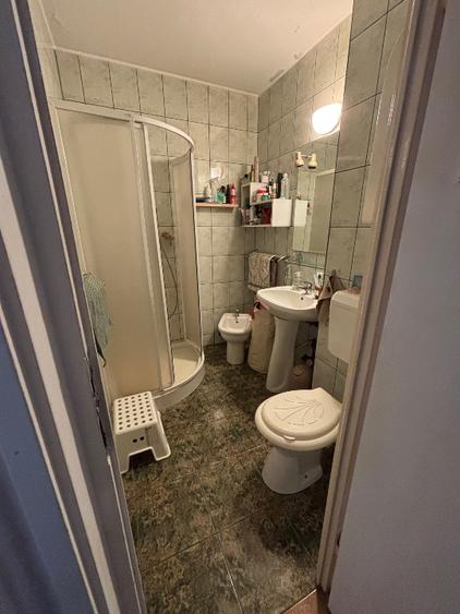 Vand apartament 3 camere Ion Mihalache