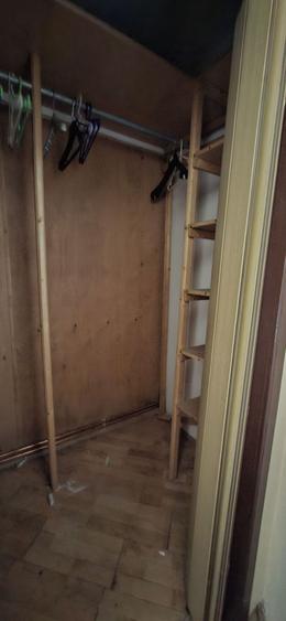 Apartament cu 3 camere - zona semicentrala