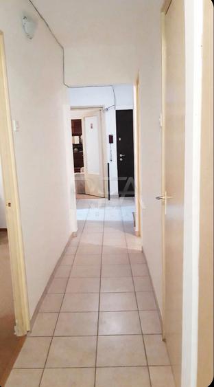 3 camere decomandat- Rahova, Buzoieni, bloc reabilitat