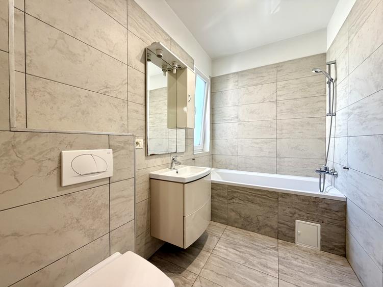 Apartament modern, 2 camere, 46.4 mp, etaj 1  - zona Cora