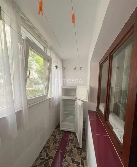 Apartament cu 2 camere decomandat, zona Canta - 6