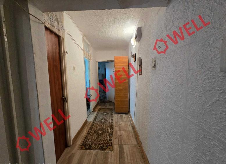 Apartament cu 3 camere de vânzare pe strada Ciucaș!
