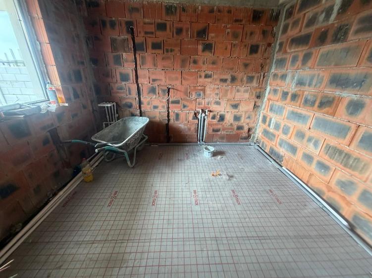 CASA INDIVIDUALA - 180 MP UTILI, INCALZIRE PARDOSEALA, COMISION 0%