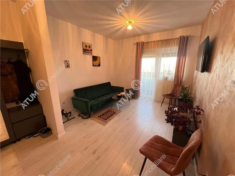 Apartament 3 camere balcon parcare zona Calea Cisnadiei din Sibiu