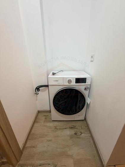 APARTAMENT CU 3 CAMERE DE ÎNCHIRIAT | MAZEPA 1