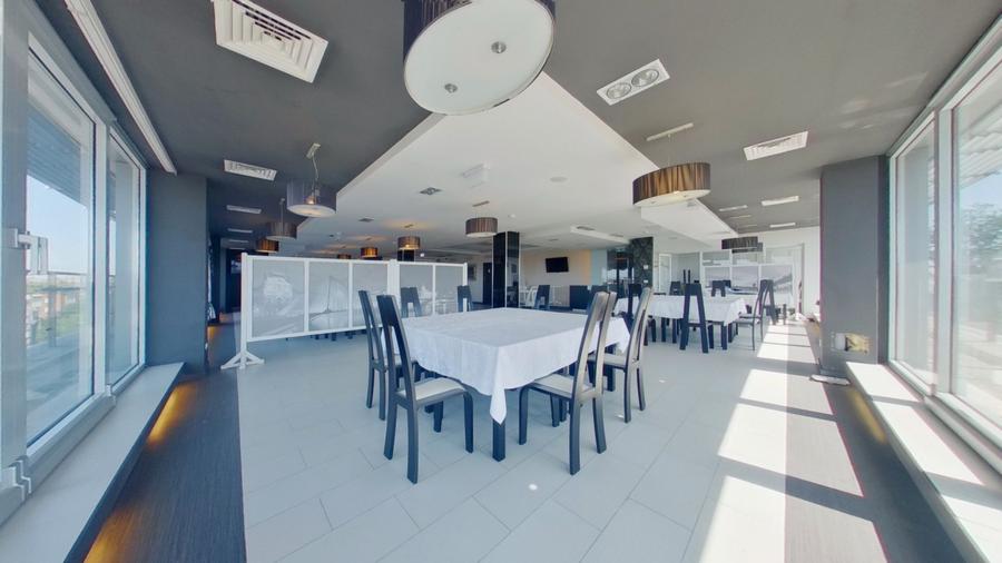 Singurul Restaurant / Birou Panoramic la Etajul 5 din Arad
