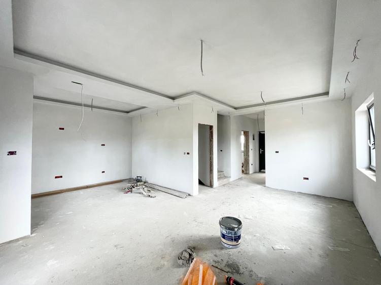Duplex 5 camere, 365mp teren, 1434€/mp - Mosnita Veche