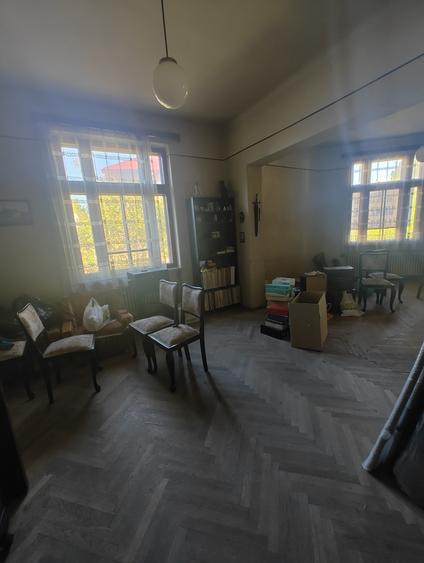 Serban Voda | 3 Camere | Circular | Boxa | Parcare | Centrala | De Renovat