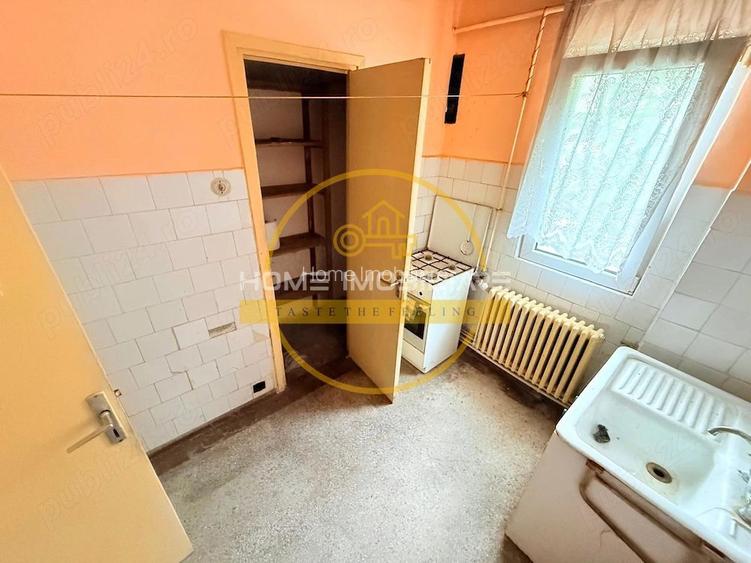 Apartament cu 3 camere/ 67mp Etajul 2/ zona Podu de Piatra