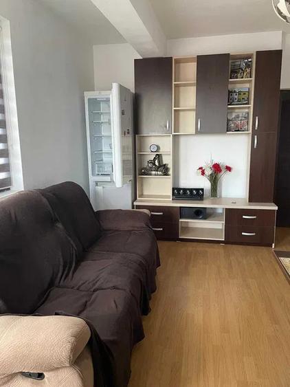 Apartament 2 camere, semidecomandat, 40 mp, centrala, metrou, Bucurestii Noi