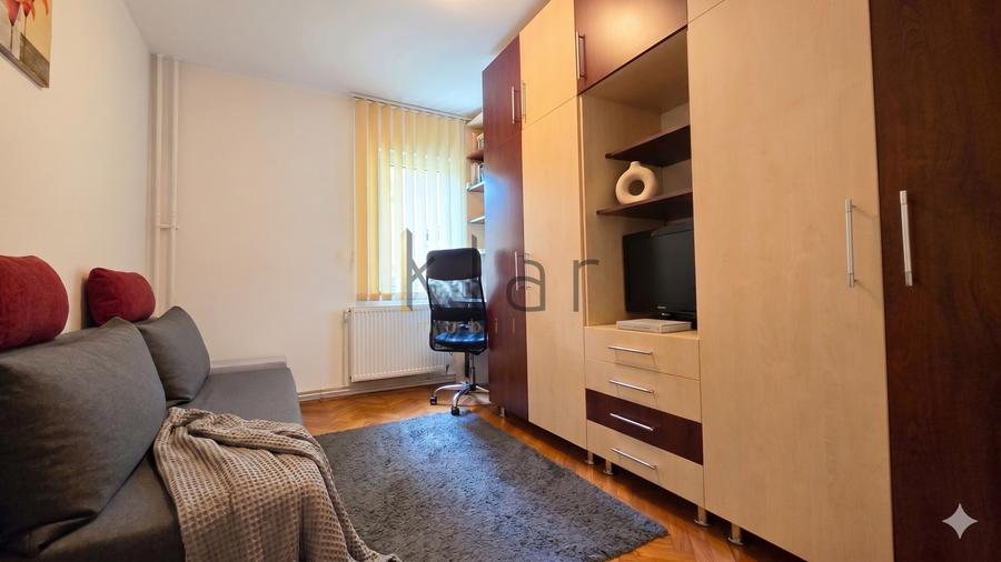 Apartament  cu 3 camere 67mp, decomandat, Manastur, zona Pritax