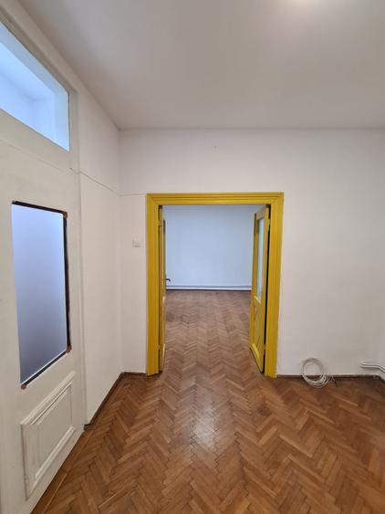 Casa de inchiriat in zona Iancului - Matei Voievod