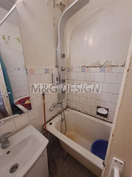 2 camere decomandat  Gh Lazar etaj intermediar - 9