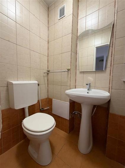 Inchiriere Apartament 4 camere Decomandat Centru- Palas