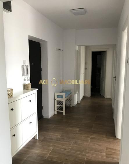 2 Camere de inchiriat | Unirii | Metrou | 64 mp