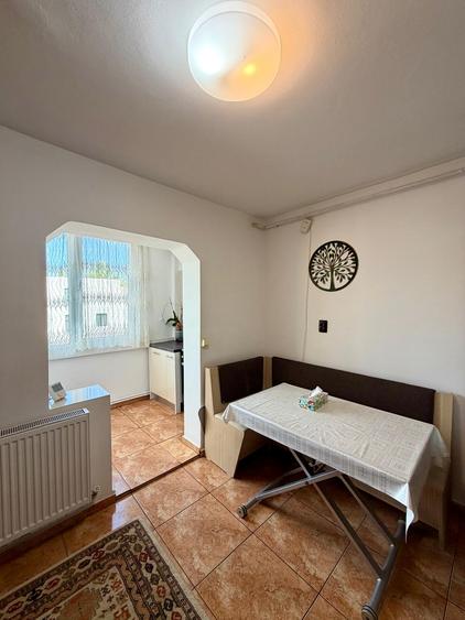 City Park Mall Tomis III Apartament 3 camere decomandat si parcare termen lung