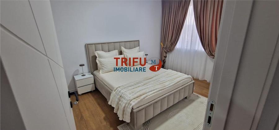 Apartament 3 camere de vanzare zona Arex