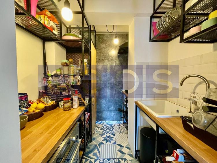 VANZARE APARTAMENT 2 CAMERE 70MP PIATA AMZEI ROMANA INVESTITIE 2 BALCOANE